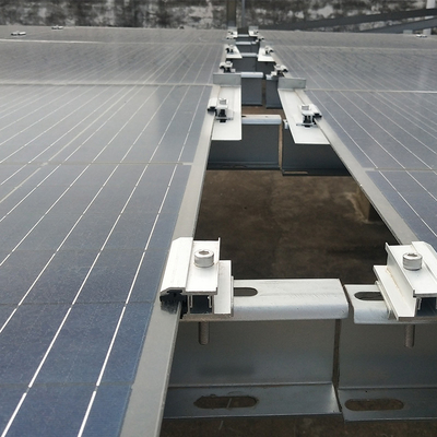 Rixin PERC Mono High Power Solar riveste la rotazione di pannelli proteggendo la protezione per il tetto